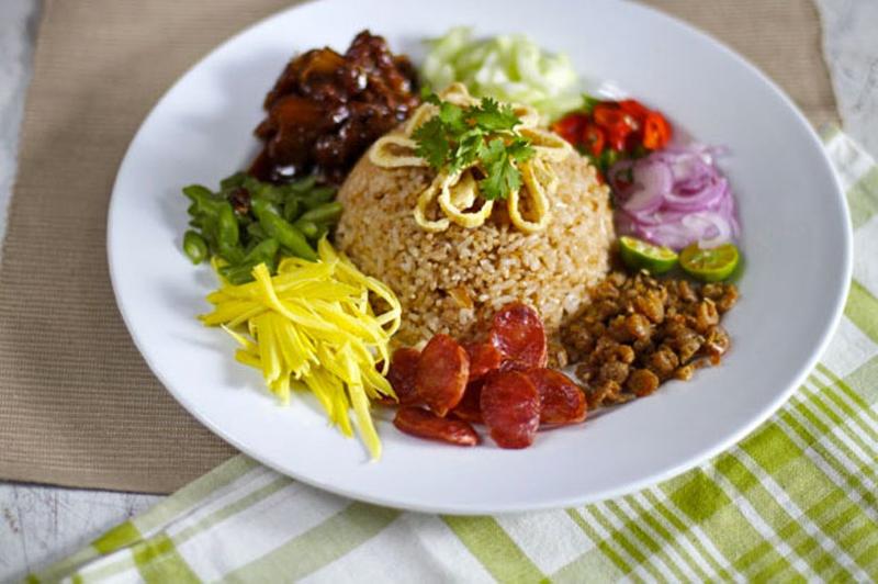 Khao Khluk Kapi Thai