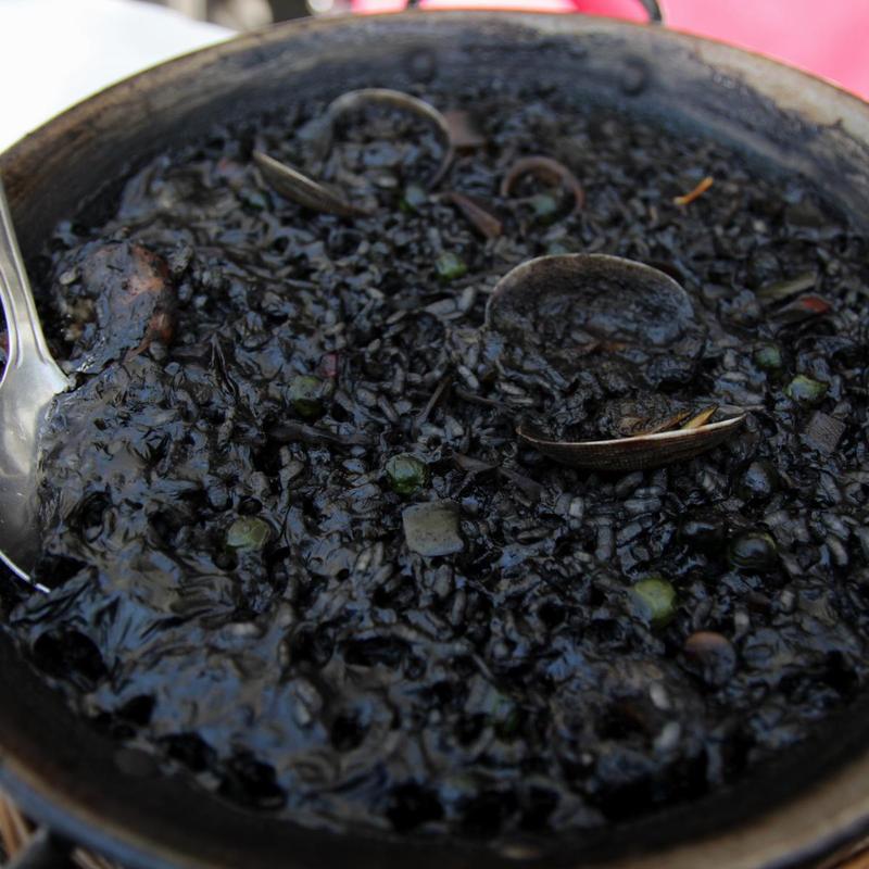 Paella Negra Spanish